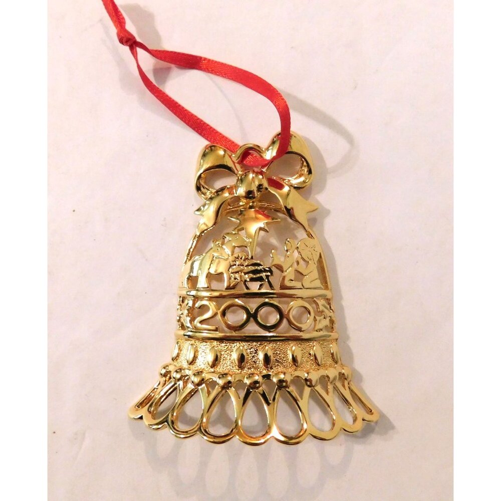 Premier Designs Bell Christmas Ornament Dated 2000 Nativity Scene Gold Plated